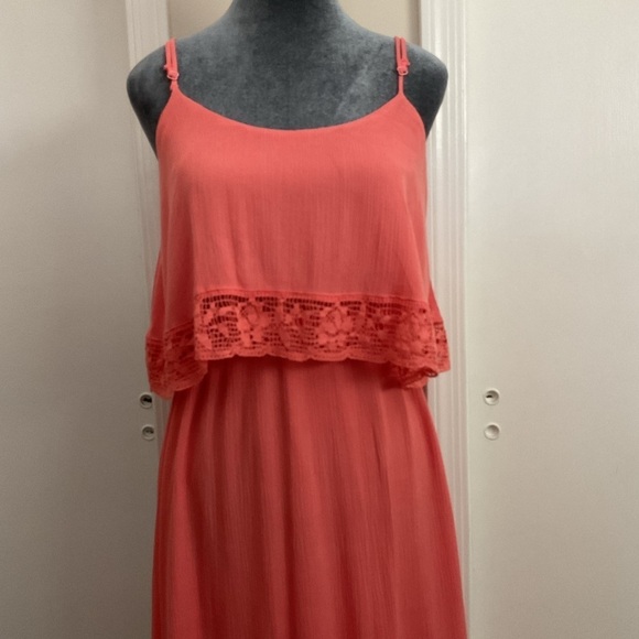 🔷 Flying Tomato Coral Maxi Dress - Picture 2 of 5